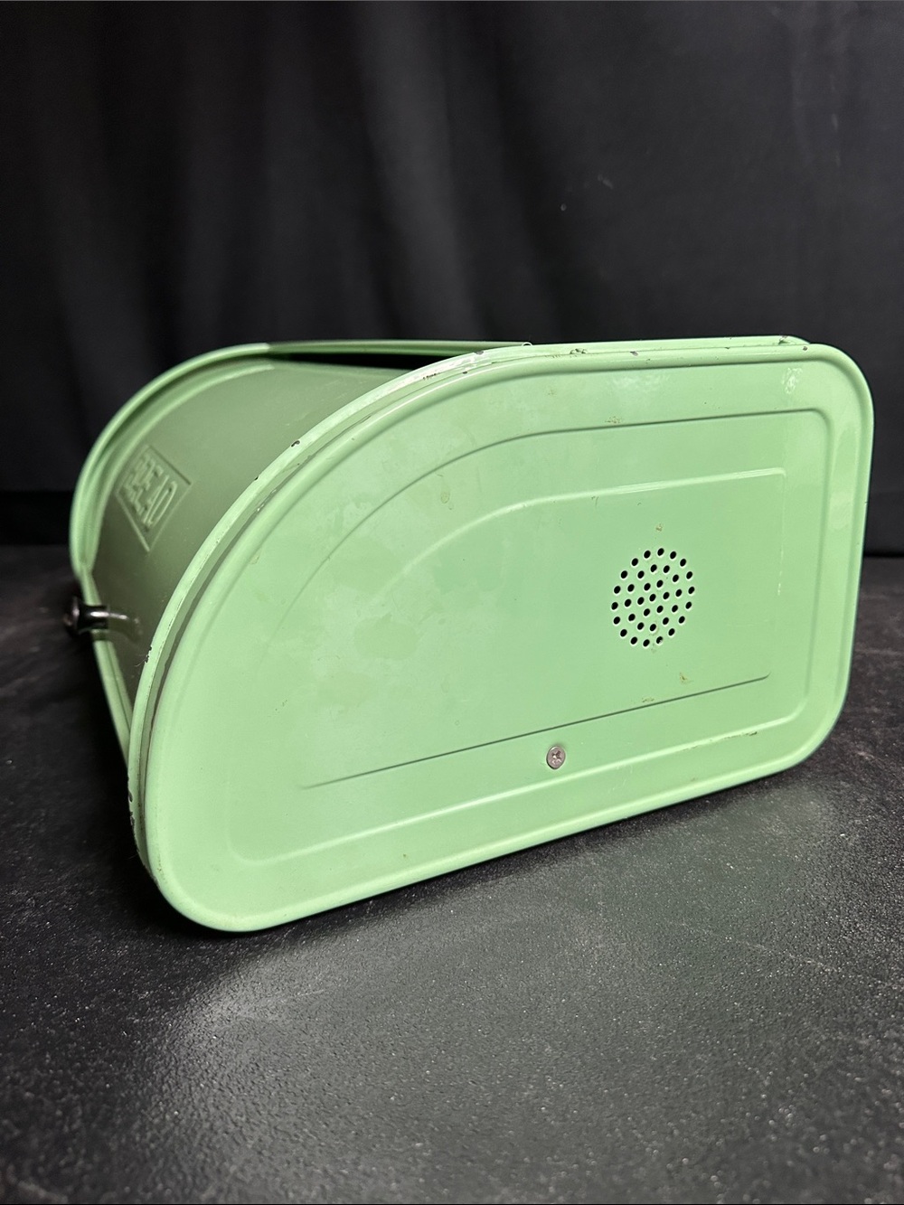 Vintage light sea green Bread Box Countertop Storage - enamelware - Picture 5 of 10